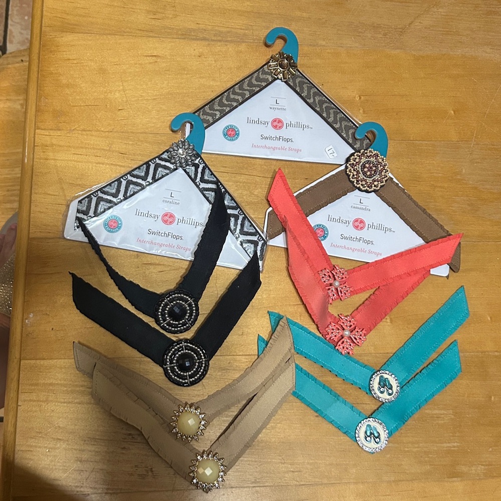 Lindsay Phillips Interchangeable Straps 
7 pairs coastal, neutral, preppy, beach